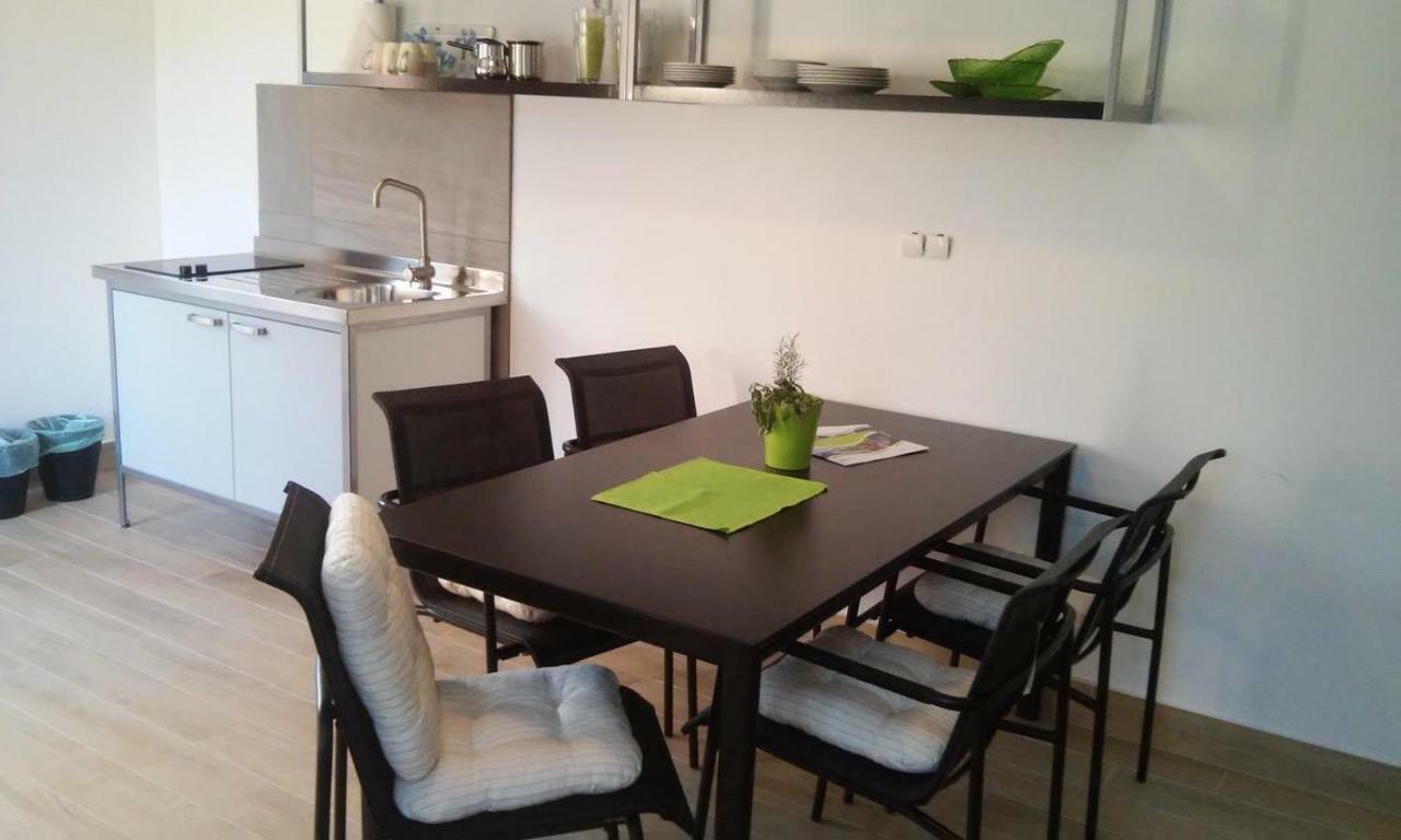 Delfin Apartment Novigrad  Luaran gambar